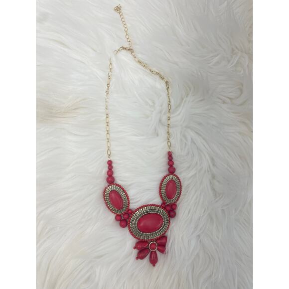 Women's Red Gold Statement Necklace GUC Adjustable Length - Picture 3 of 3